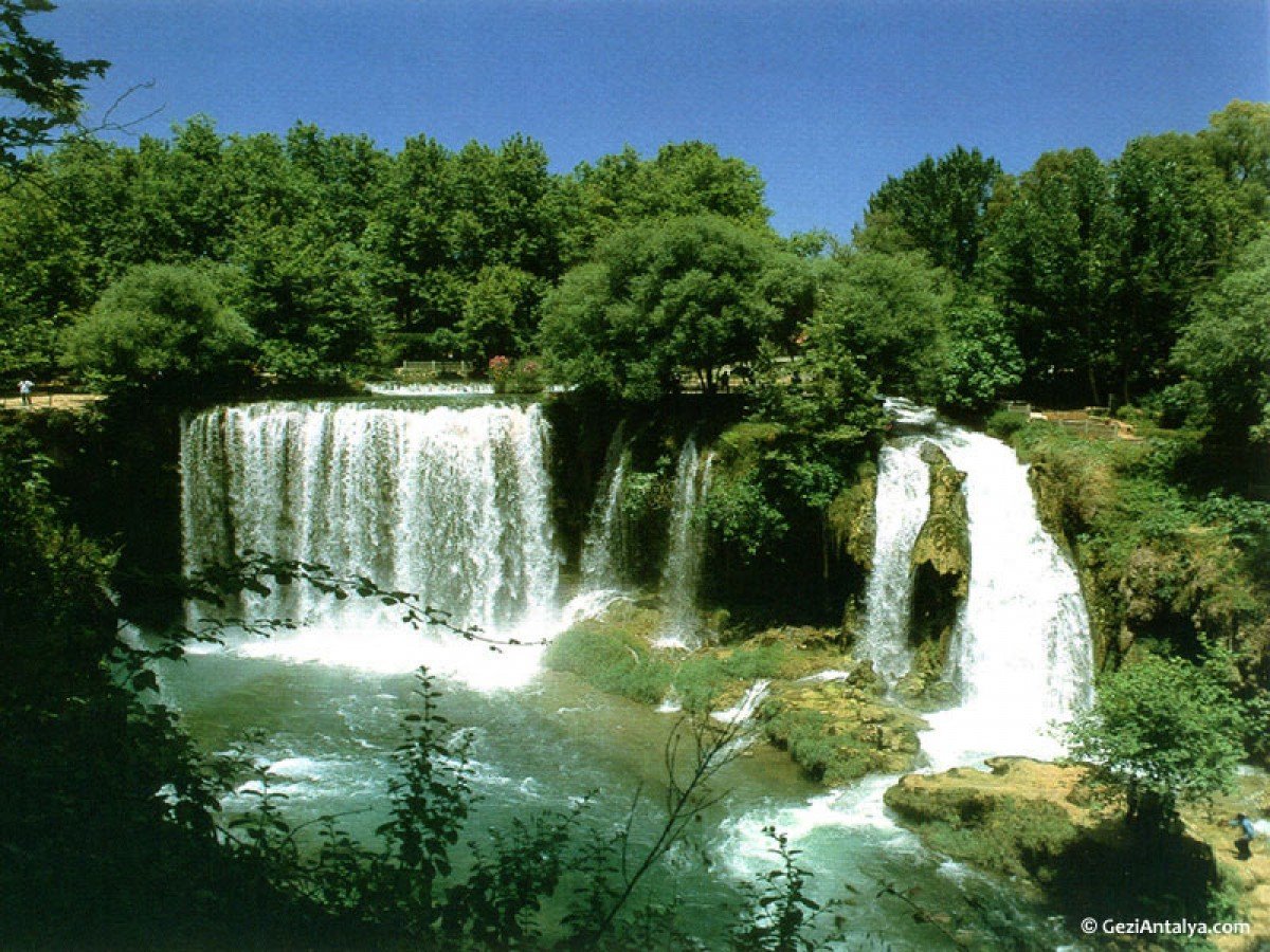 www.antalyaartutemlak.com 
