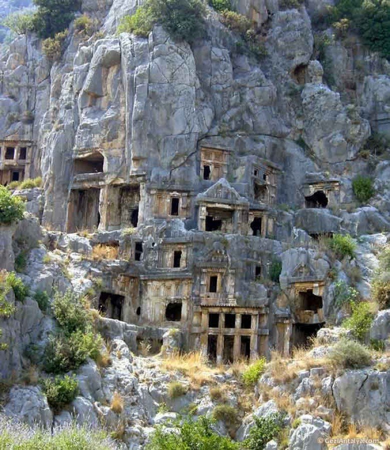 www.antalyaartutemlak.com 