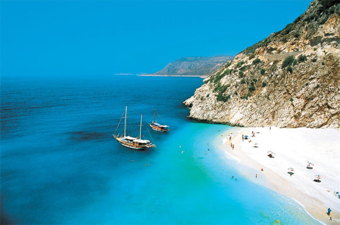 www.antalyaartutemlak.com 