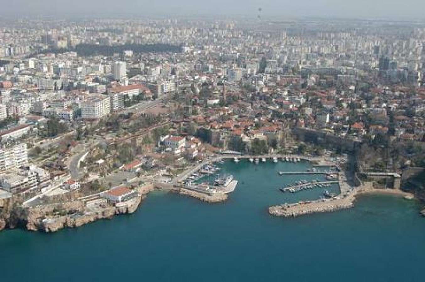www.antalyaartutemlak.com 